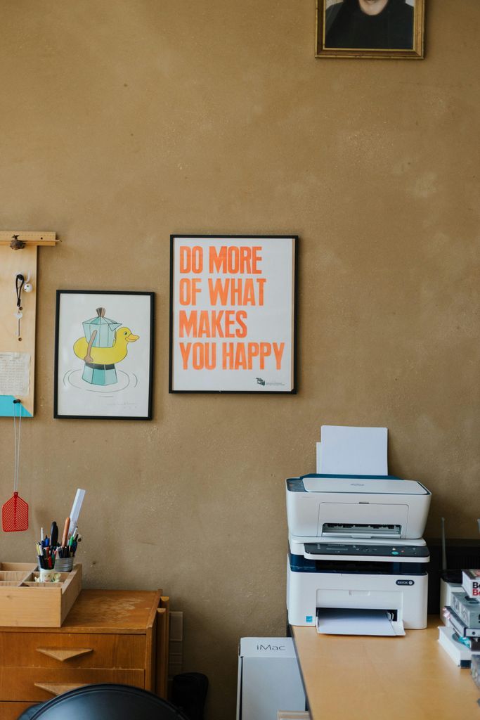 Picture and Motivation Text on Wall